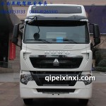 重汽豪沃T7驾驶室